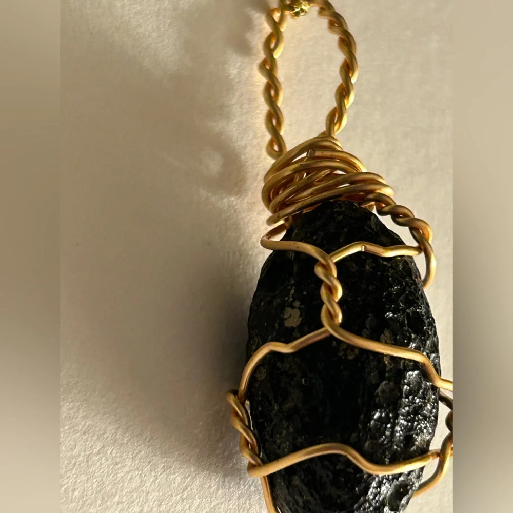 NWOT necklace Vietnam Black Tektite, artisan wire-wrapped 1.75” pendant goldtone
